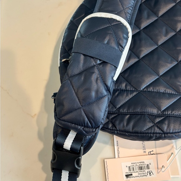 NWT Oliver Thomas maxed out tennis pickle sling bag - Picture 4 of 6